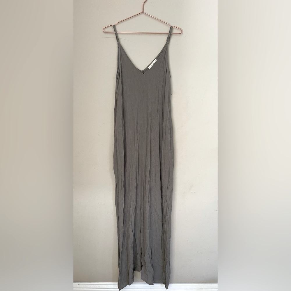 Lovestitch long vacation dress in size s/m